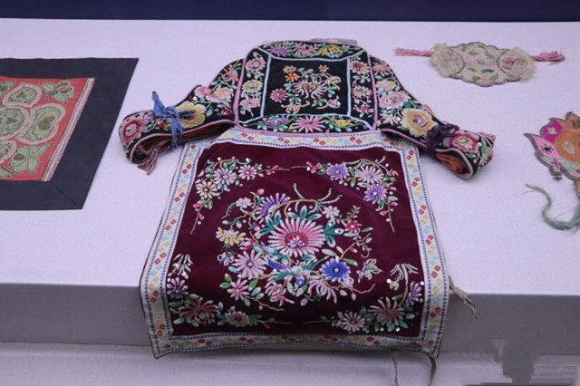 走進江西服裝學院自主籌辦中華服飾博物館