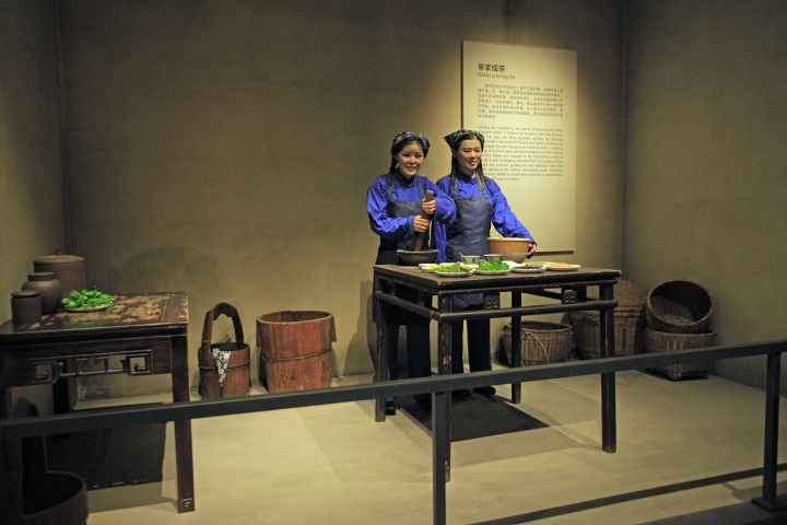 場景復原可以通過什么樣的材料和技術(shù)來實現(xiàn)？